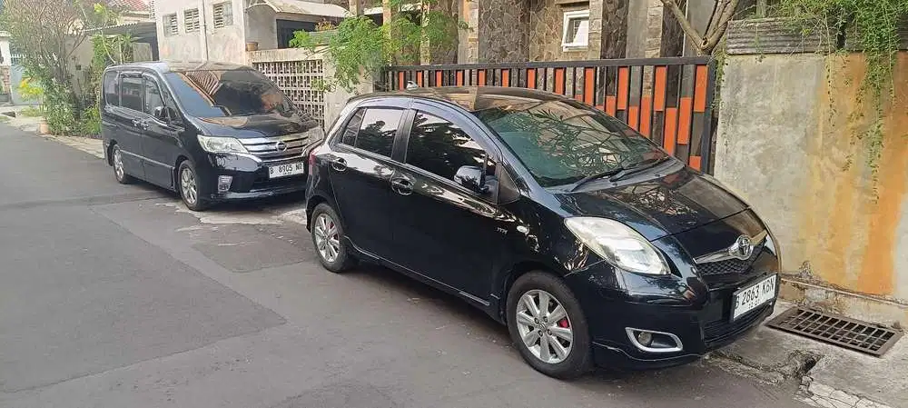 Toyota Yaris 2011 Bensin