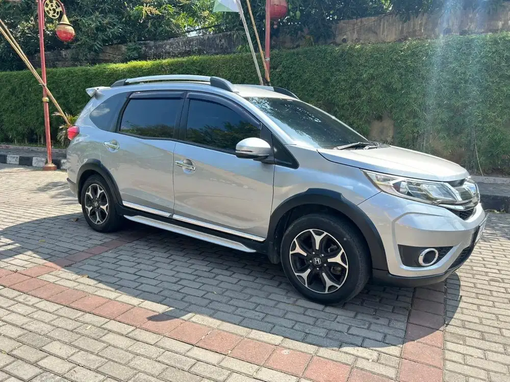 BR-V Prestige 2016