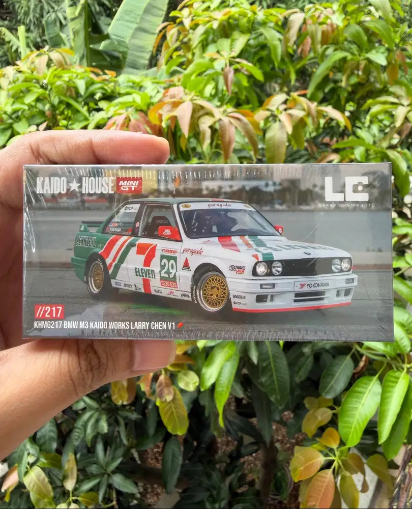 Kaido House Mini GT BMW M3 Larry Chen Seven Eleven
