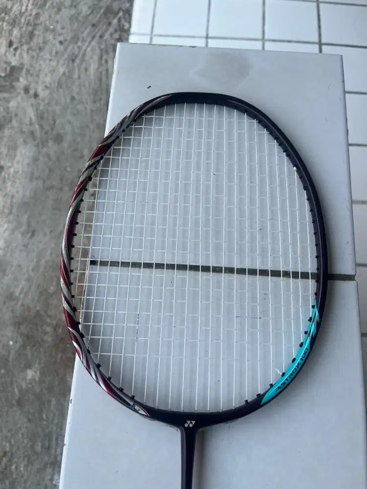 raket astrox kurenai 100zz