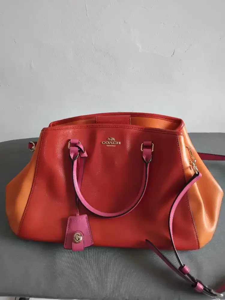 Dijual tas asli merk Coach New york