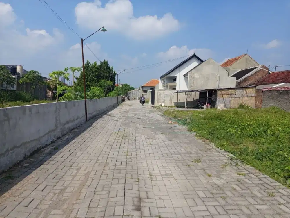 dijual tanah kavlingan kluas mulai 94m2 sampai 102m2 lokasi di timur luwes gentan