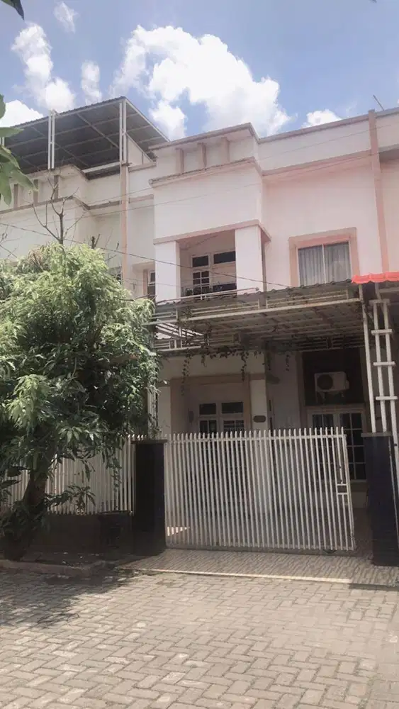 DIJUAL CEPAT. Tanah dan Bangunan Komplek Menteng Indah Blok D no.11
