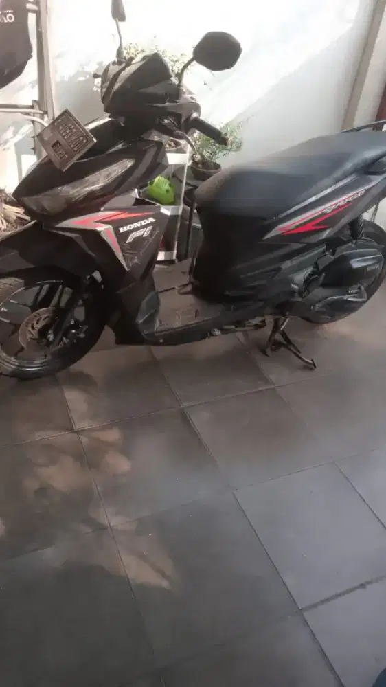 Jual Vario 125 LED old th 2017