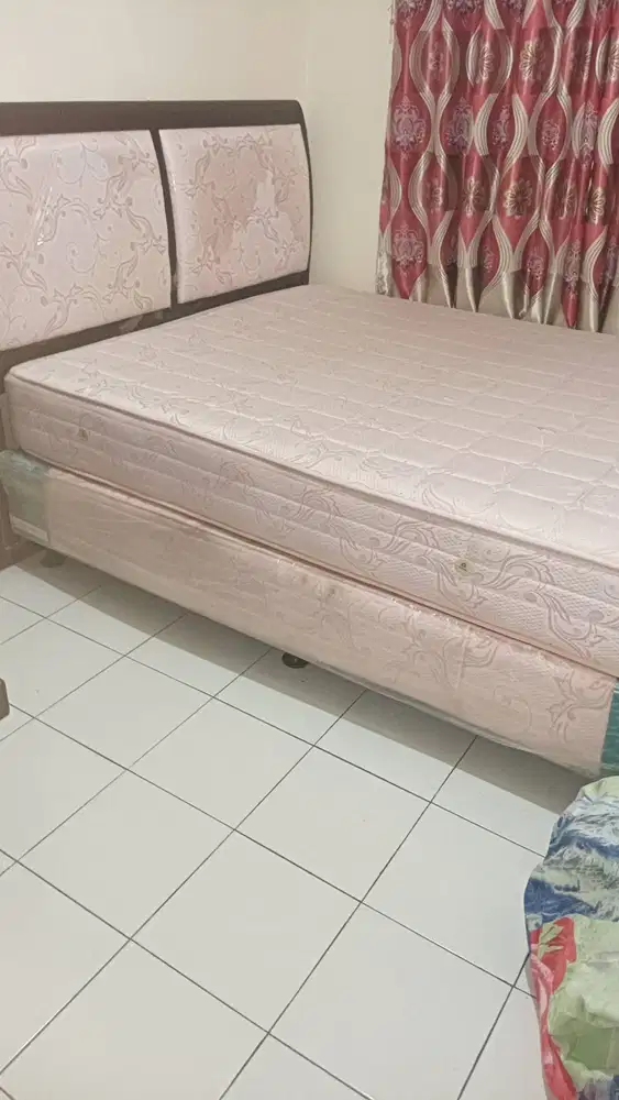 Dijual murah kasur dan dipan merk guhdo