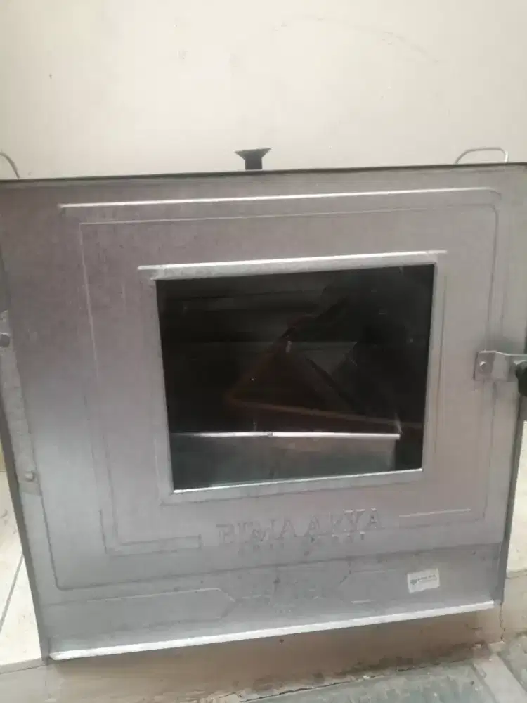 Oven Kompor masih sangat bagus 32x32