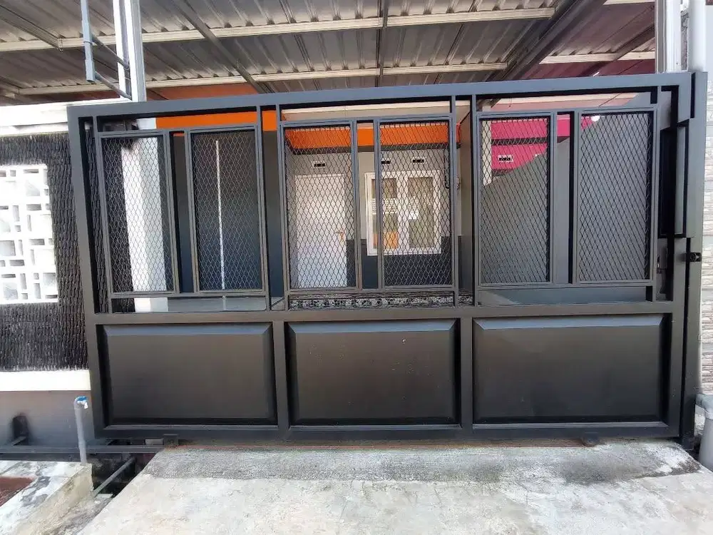 Pintu pagar expanded kombinasi plat