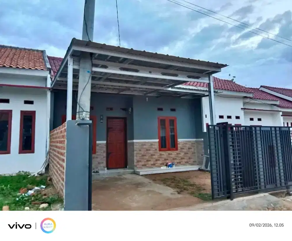 Kanopi baja ringan dan garasi