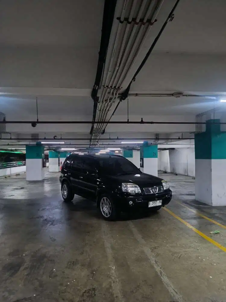 Nissan X-Trail 2008 Bensin
