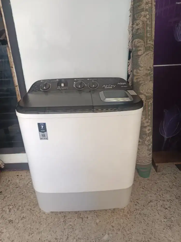 Mesin cuci manual merk aqua
