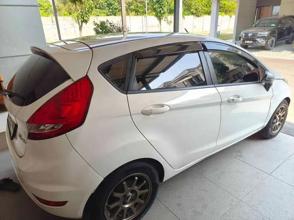 Ford Fiesta 2012 Bensin