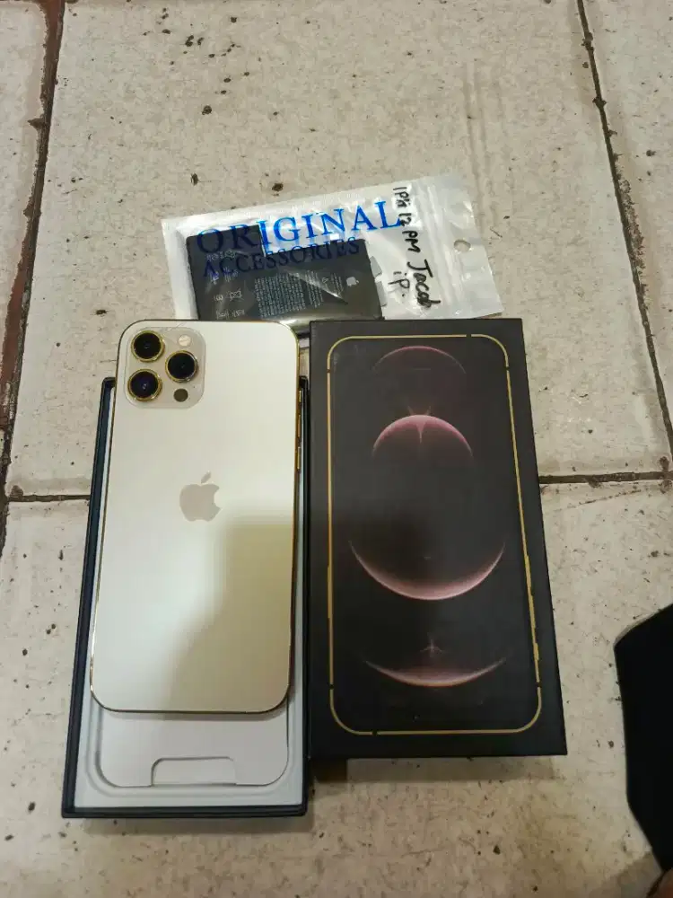 iPhone 12 pro 256 GB second inter all op