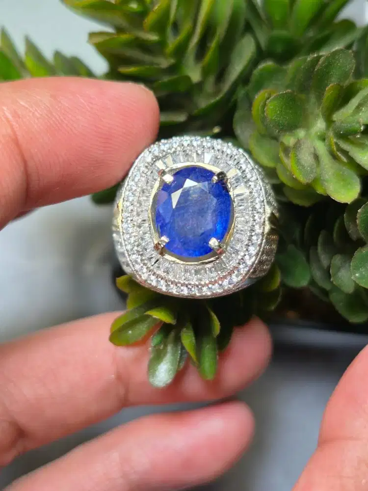 Cincin Natural Blue Sapphire