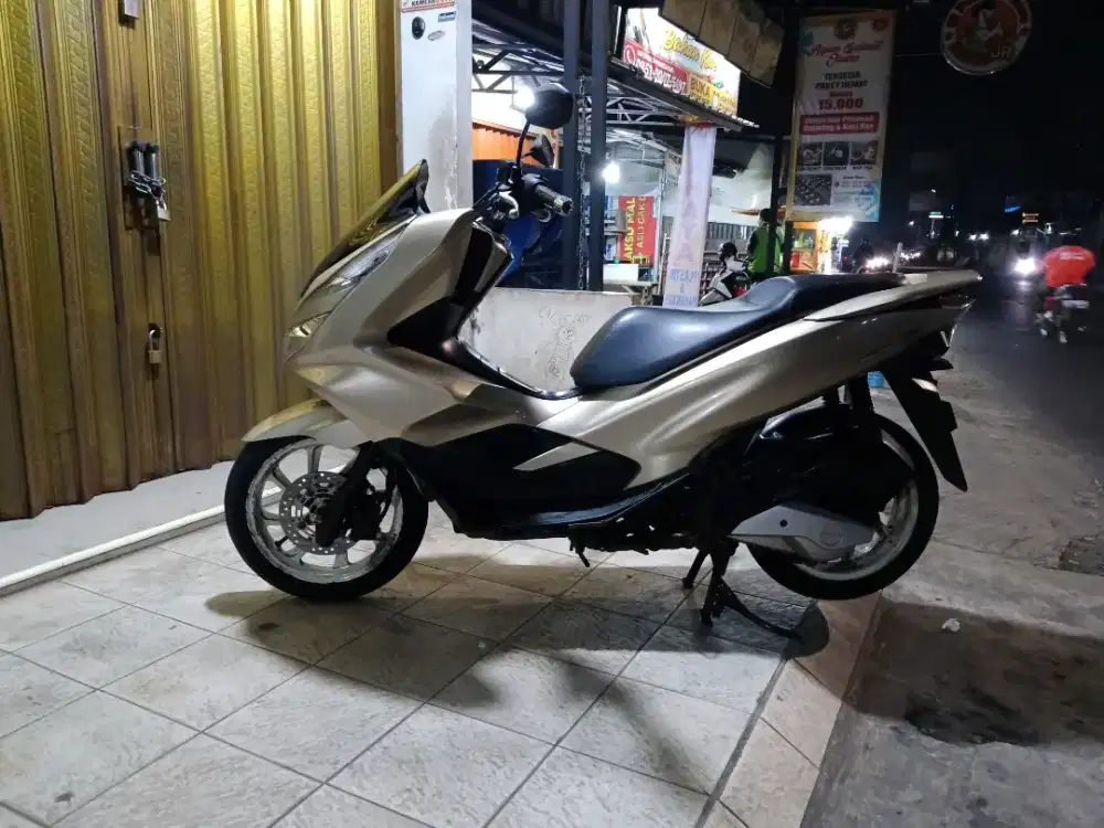 Honda pcx150 CBS