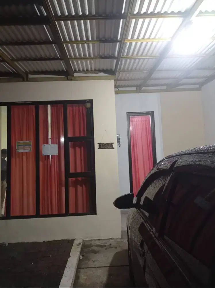 DISEWAKAN CEPAT! Rumah Nyaman di Lokasi Strategis