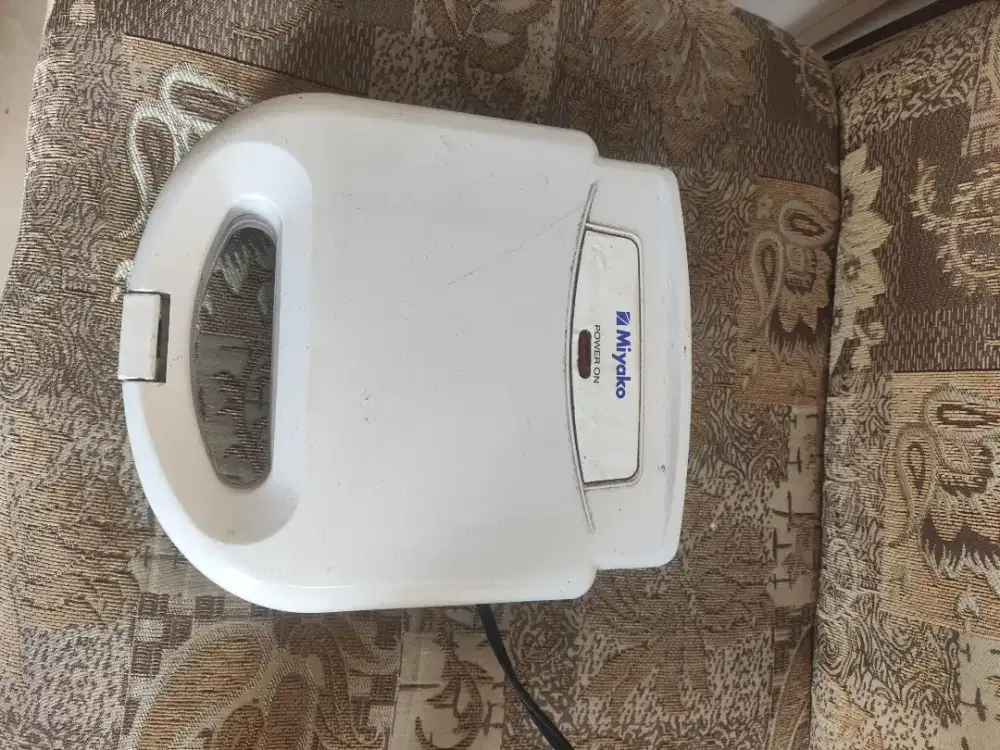 Sandwich Toaster