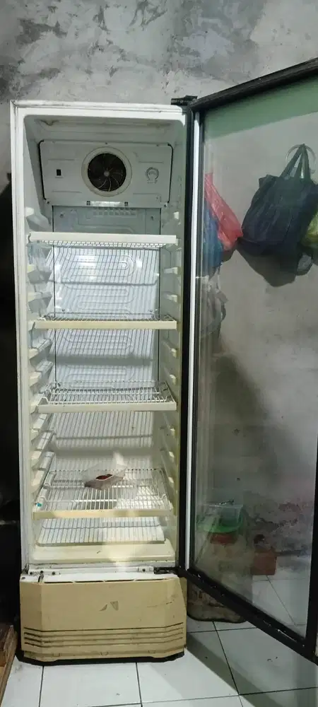 Jual Showcase Polytron Besar
