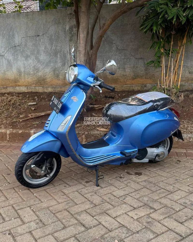 VESPA PRIMAVERA 150 3V 2014 TERMURAH