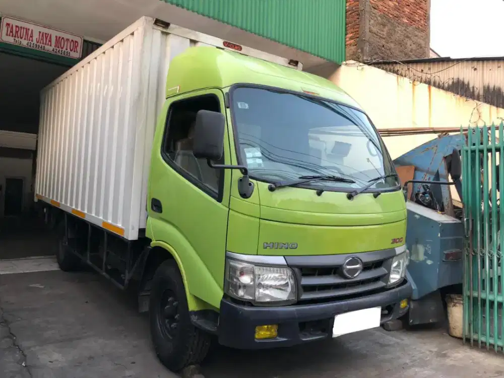 Hino Dutro 110SDL 4 Roda Box Long Chasis tahun 2020