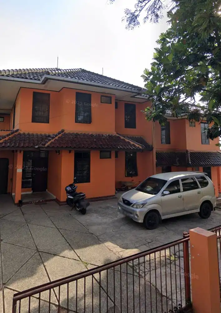 Dijual Rumah Kost Griya Santosa kondisi terisi penuh 30 kamar