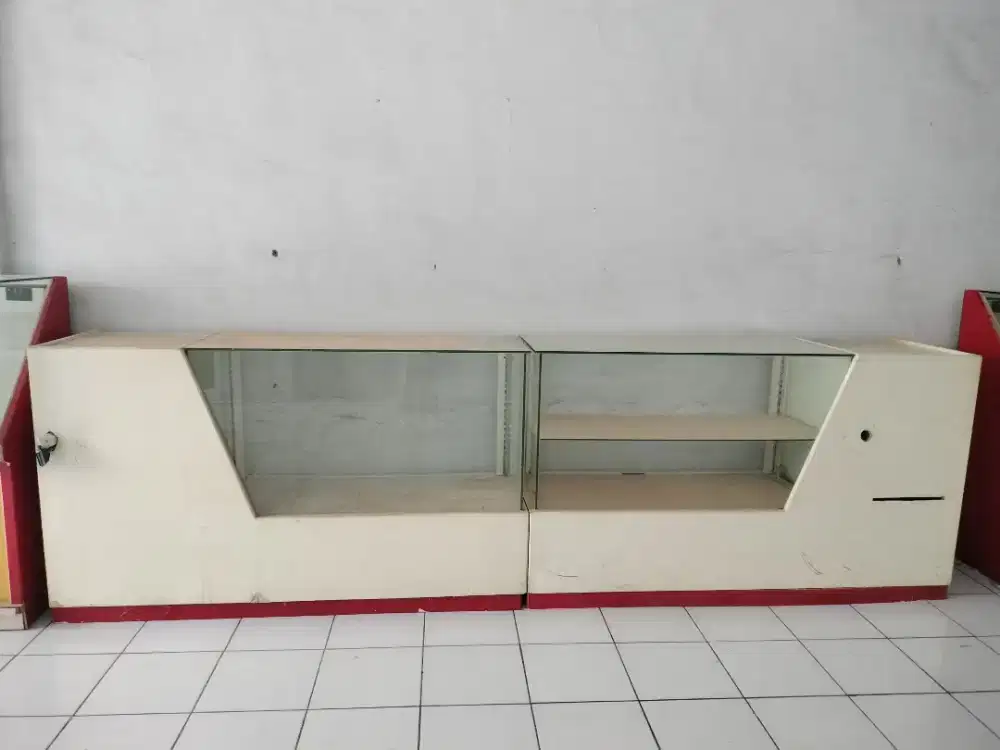 Jual etalase kasir uk 155x50x90cm Plywood 15mm Finishing Duco