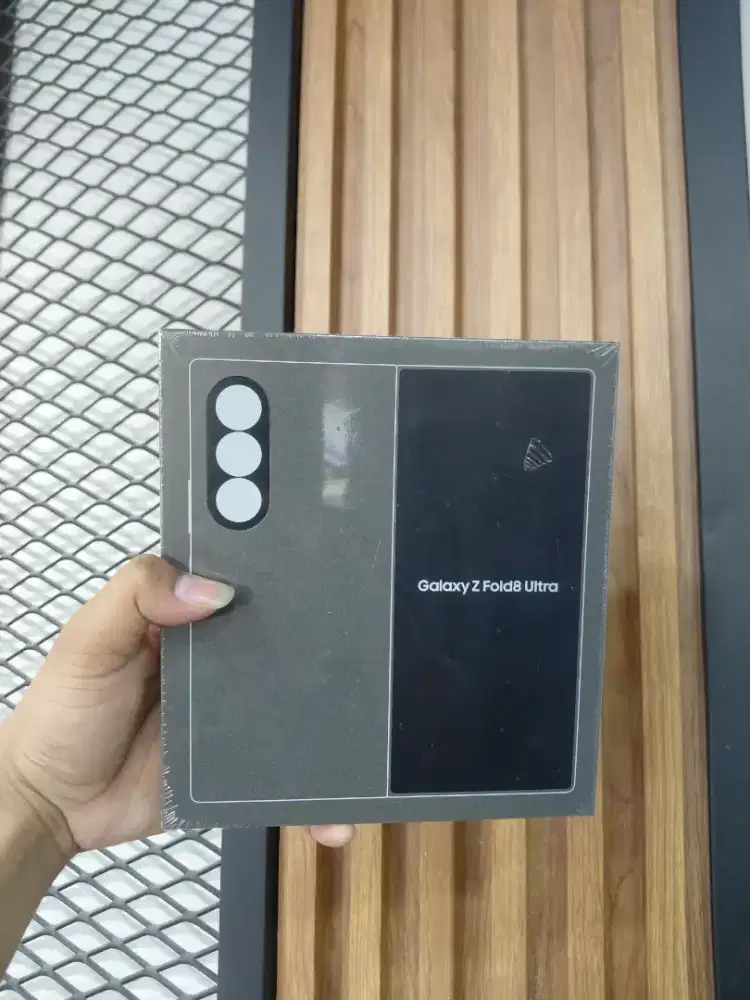 Samsung Z Fold 8 Ultra 5G , Ready Stock , Promo Spesial Price