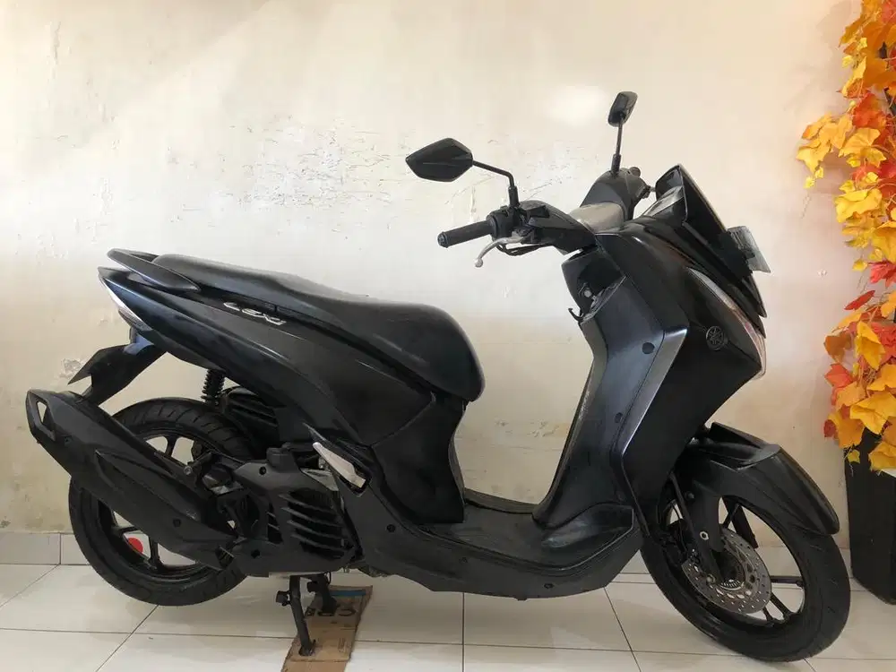 Yamaha Lexi Th.2018 hitam!!