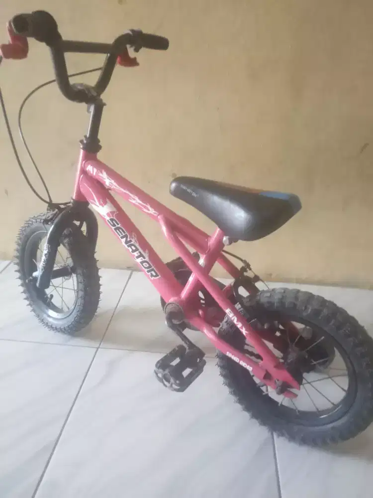 Sepeda senator BMX m1