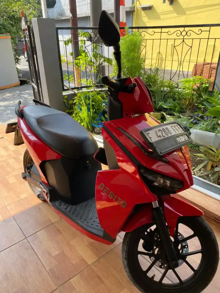 Motor listrik merek gesits tahun 2020