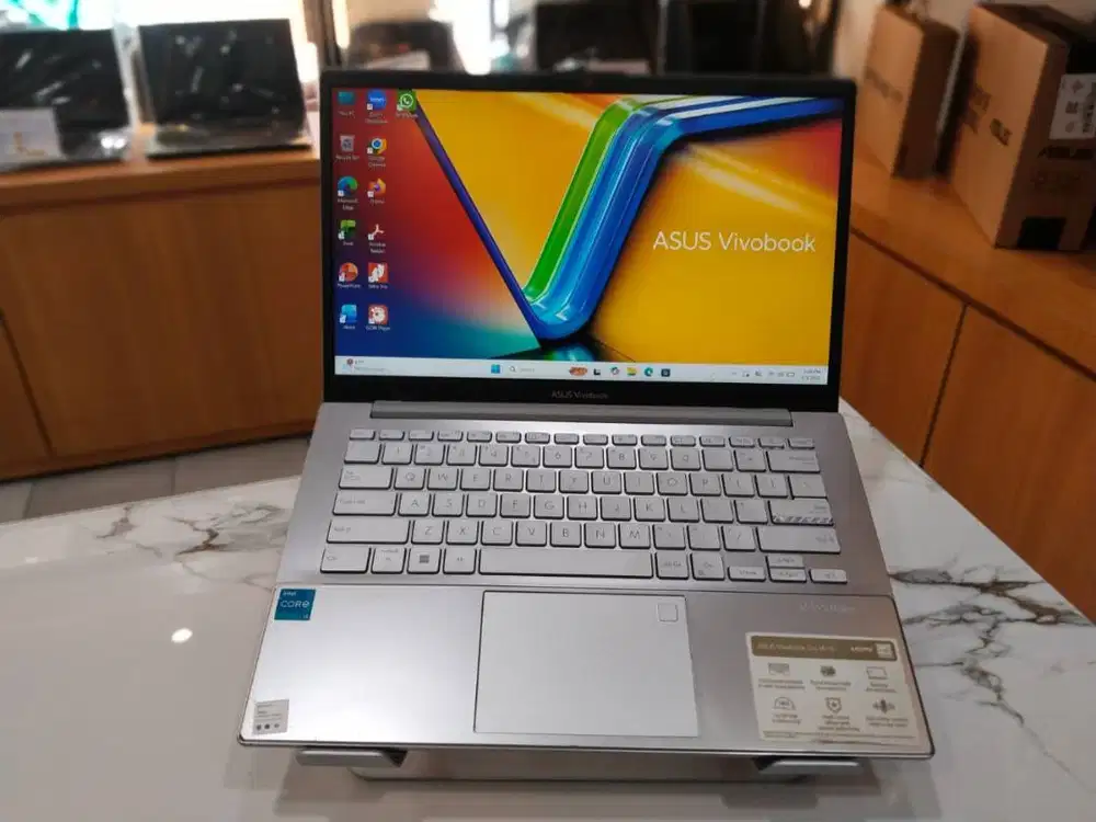 SPESIAL!! ASUS VIVOBOOK E1404GA CORE I3-N305/RAM 8GB/SSD 512GB/14FHD