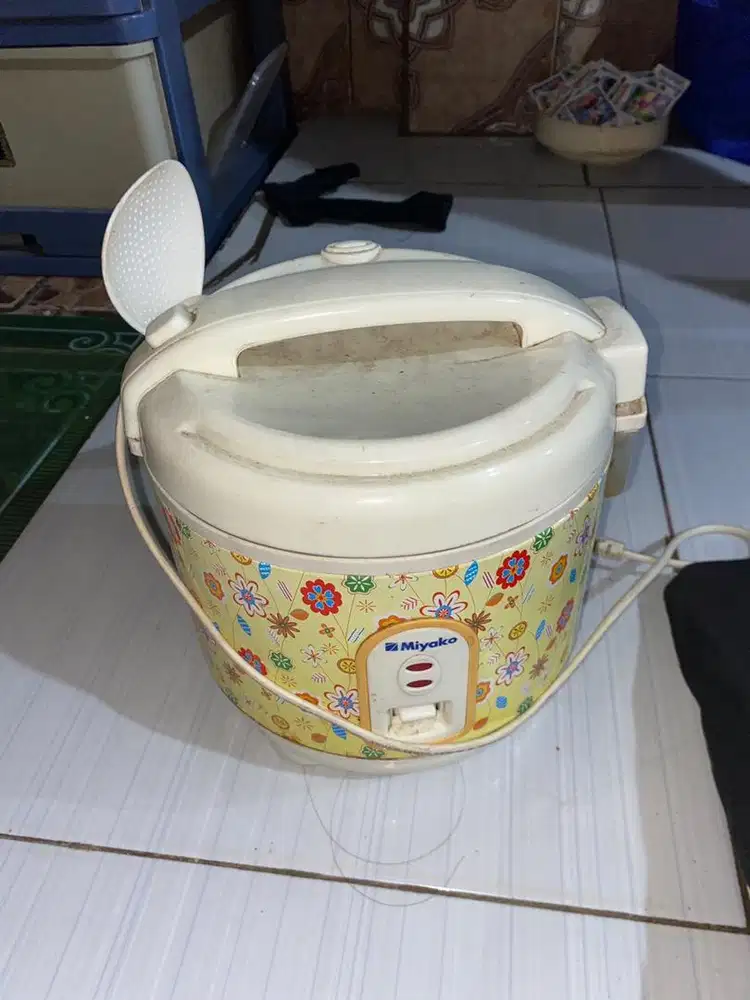 miyako rice cooker MCM-609