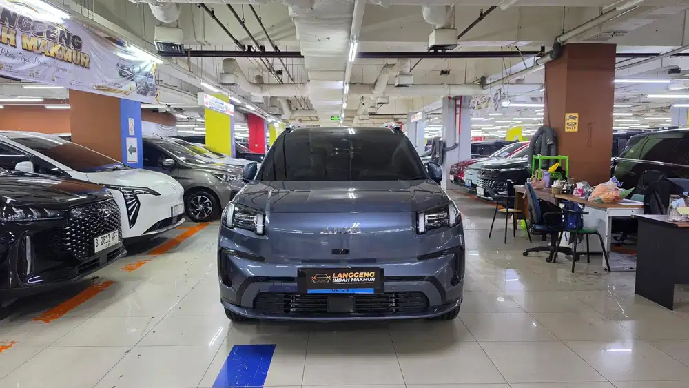 Aion V Luxury 2025 Km Low Biru