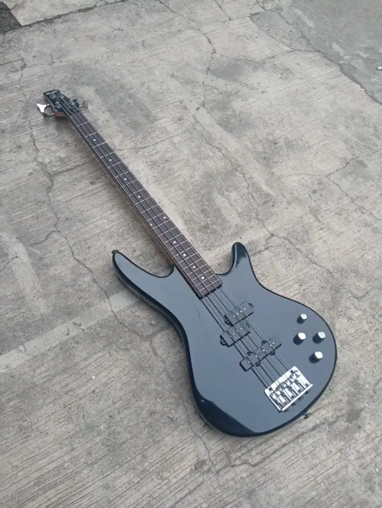 Bass Ibanez active ori siap pakai