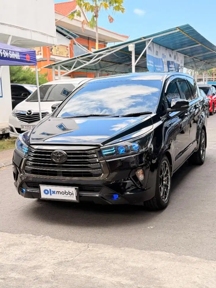 Toyota Kijang Innova 2.0 V Bensin AT 2022 Hitam  (WM)