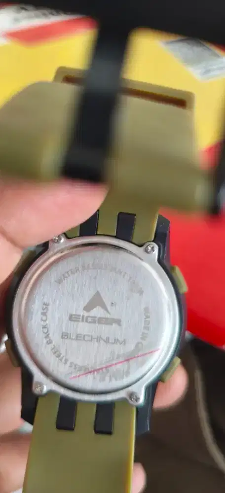 JAM TANGAN EIGER