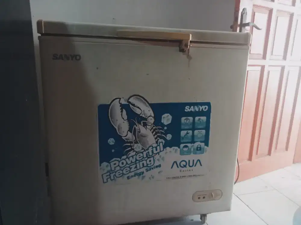 FREZZER Sanyo aqua