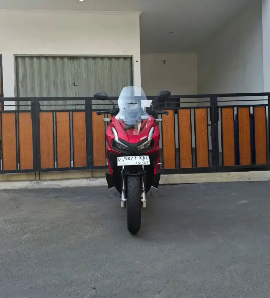 Honda ADV 160 ABS ISS (Tipe Tertinggi) MULUSSS Pajak Panjang