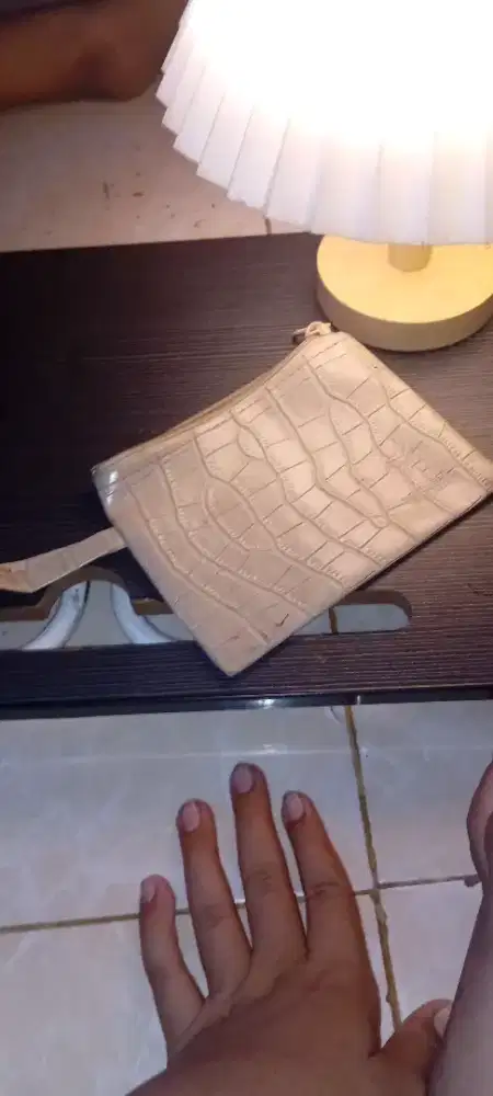 Dompet wanita cocok butuh uang