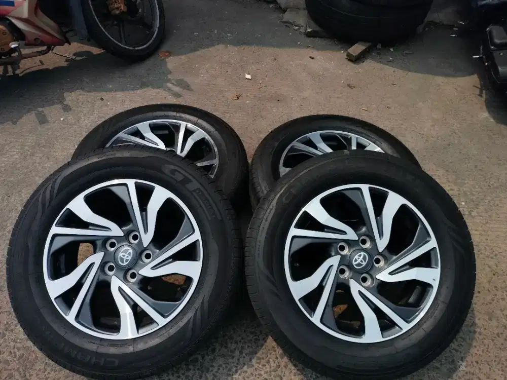Jual velg Reborn R16 muluussss