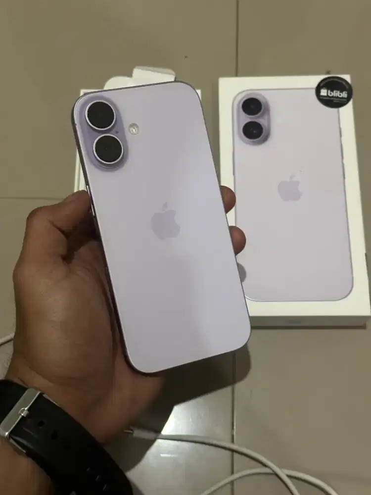 Iphone 17 Basic levender 256GB iBox HB 99% CC 186x Garansi on
