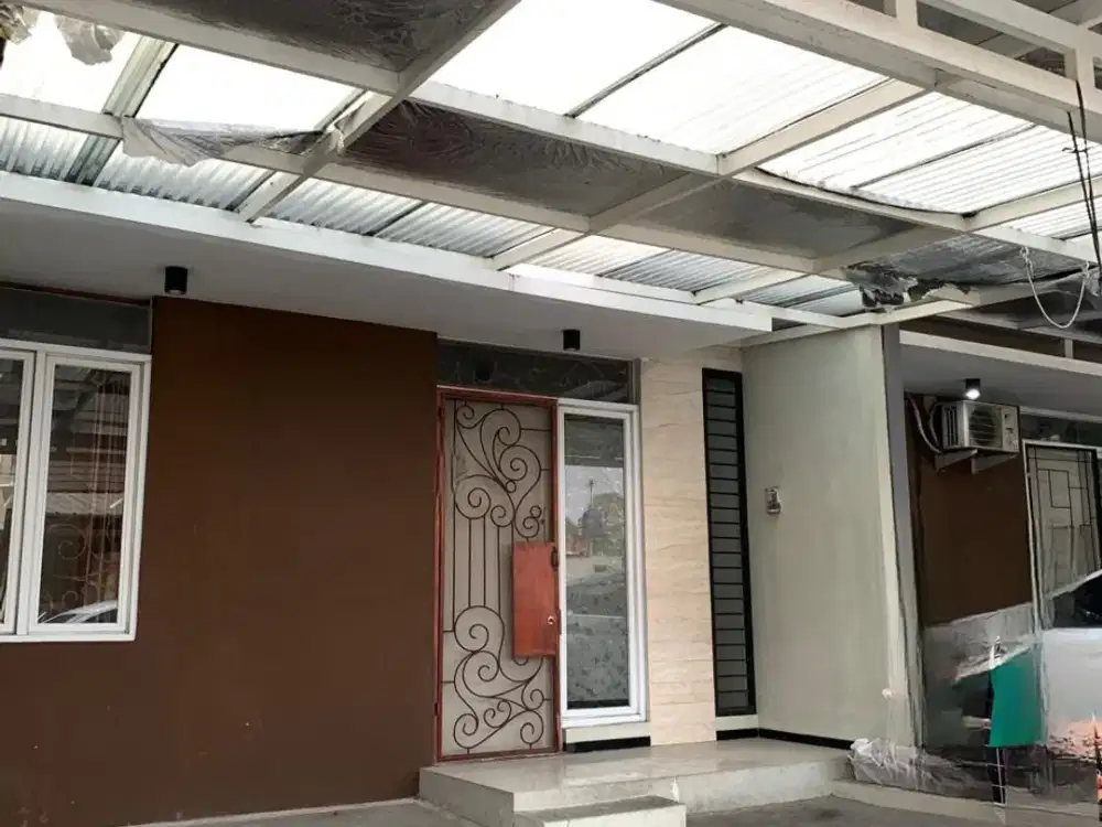 Dijual Rumah Nyaman Siap Huni Minimalis Lokasi Strategis di Taman Kopo Indah 5 Cluster Sommerville Bandung