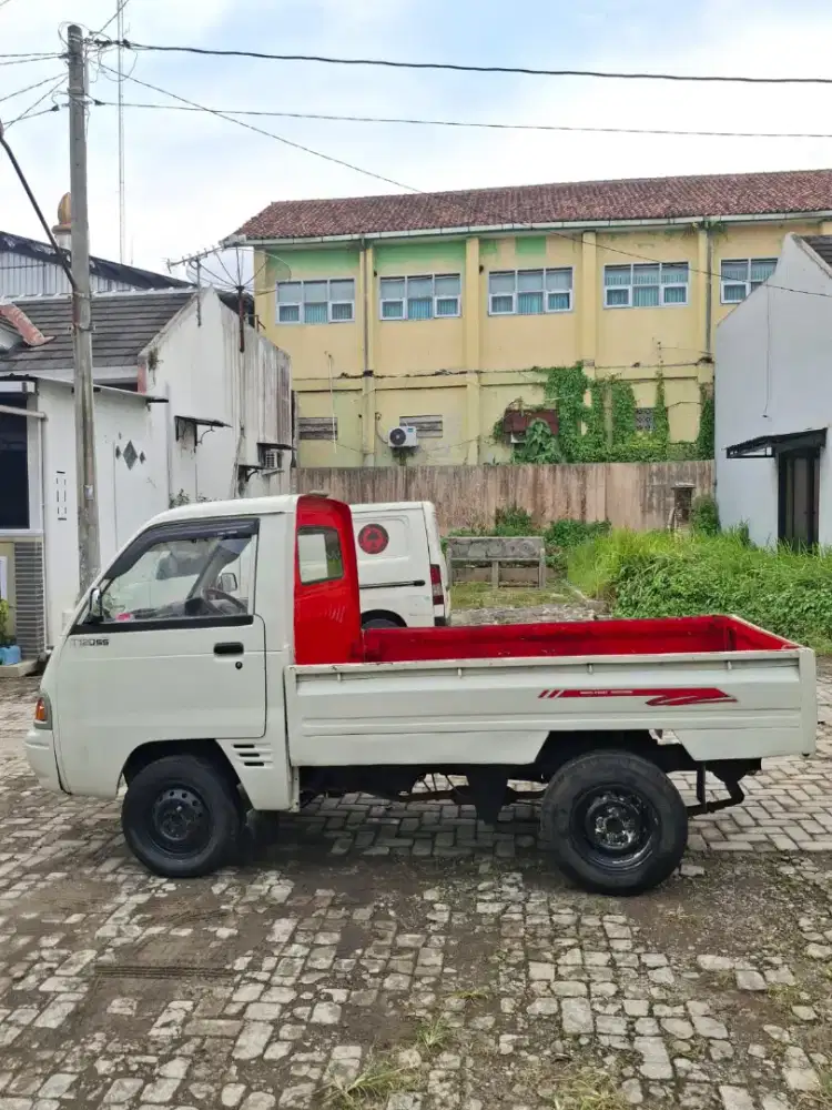 Mitsubishi T120SS tahun 2008