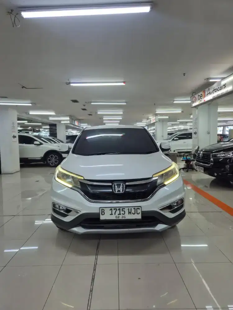 Honda crv 2015 facelift putih 2.0 at tgn 1 pribadi