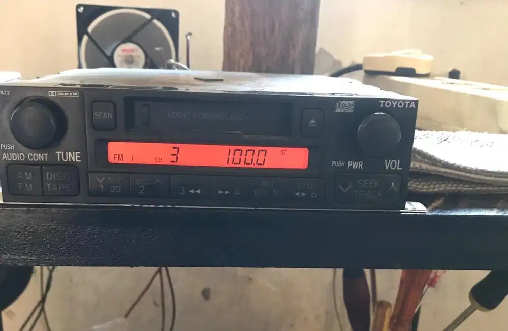 Tape Radio Avanza + Philips 3 Way