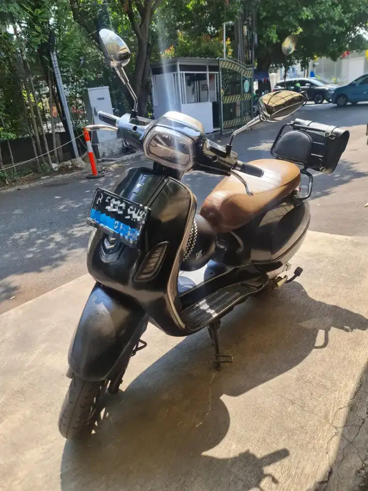 Smooth zuzu hitam tahun 2025