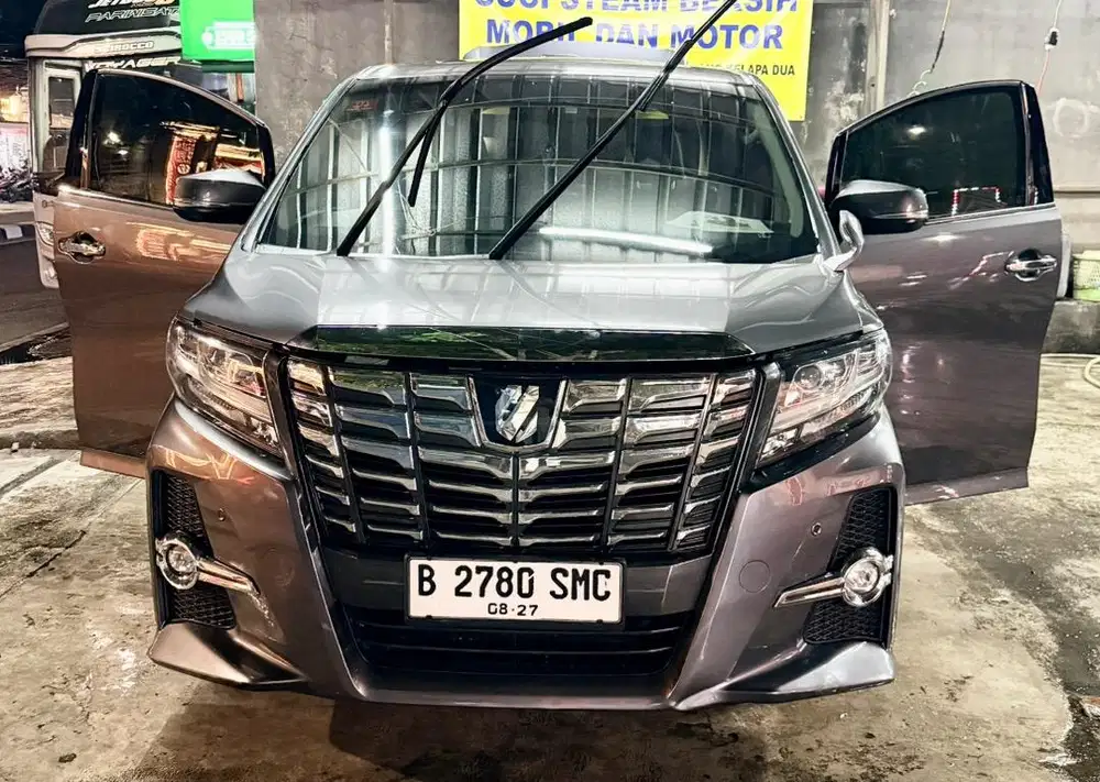 Toyota Alphard 2015