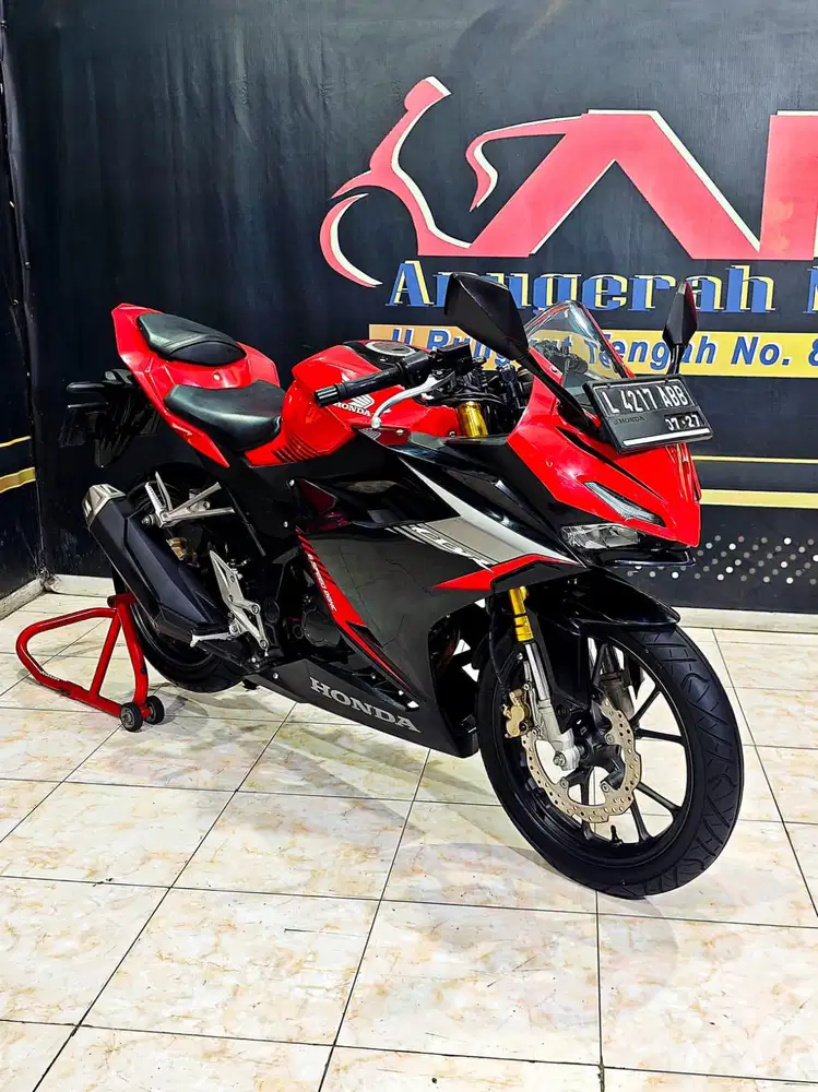 Honda All New CBR 150cc Th 2022 Merah Hitam. Anugerah Motor Rungkut