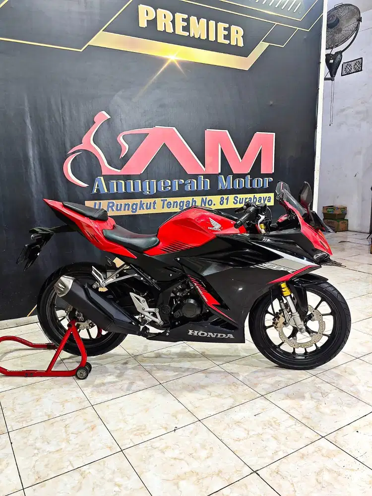 Honda All New CBR 150cc Th 2022 Merah Hitam. Anugerah Motor Rungkut