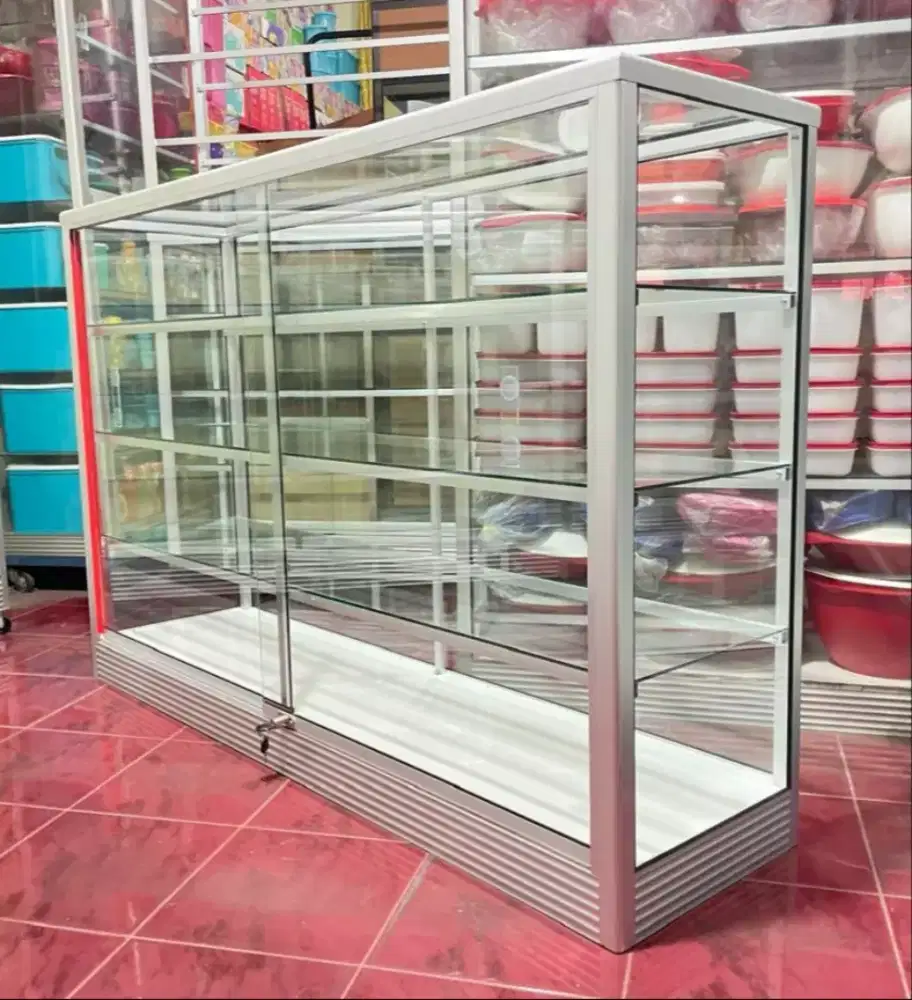Etalase Toko Panjang 1,5 Meter × 1 Meter