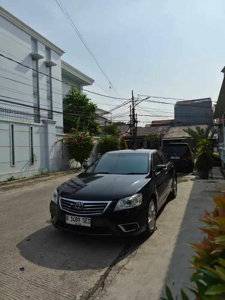 TOYOTA CAMRY V 2.4 AT 2011